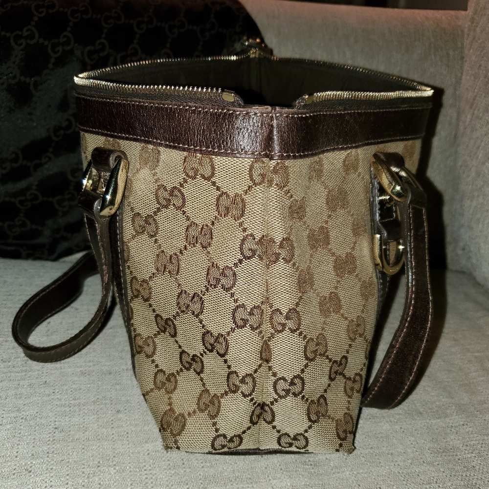Gucci Hand Bag - Picture 4 of 7